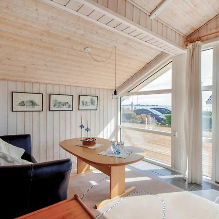 Three-bedroom In Bjert Tatil Evi